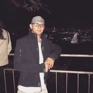 Meet your Posher, Tim